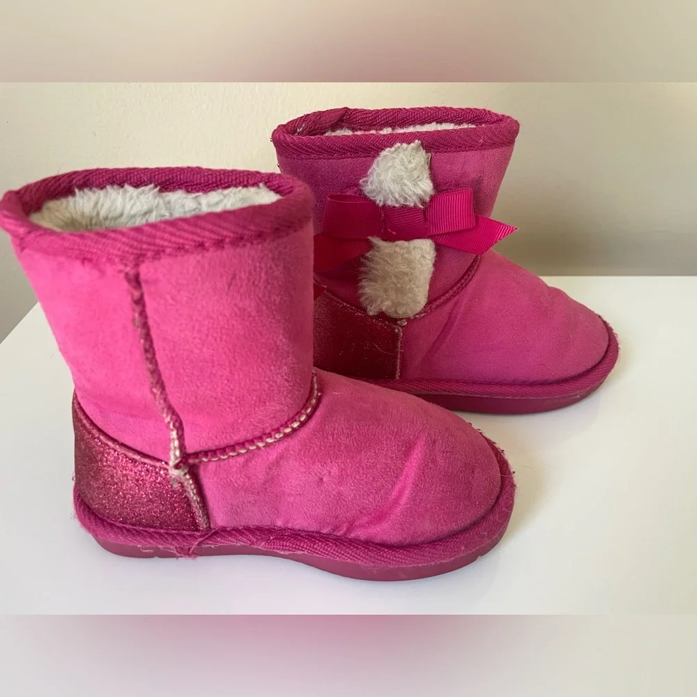 3/$30 Kids Toddler Girl Size 7/8 Lily & Dan Cold Boots Pink